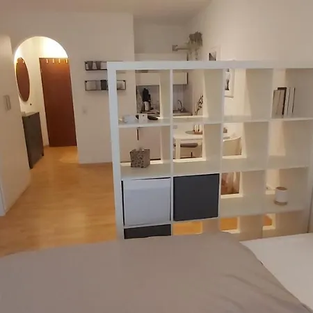 Nette 1 Zimmerwohnung In شقة فورتسبورغ